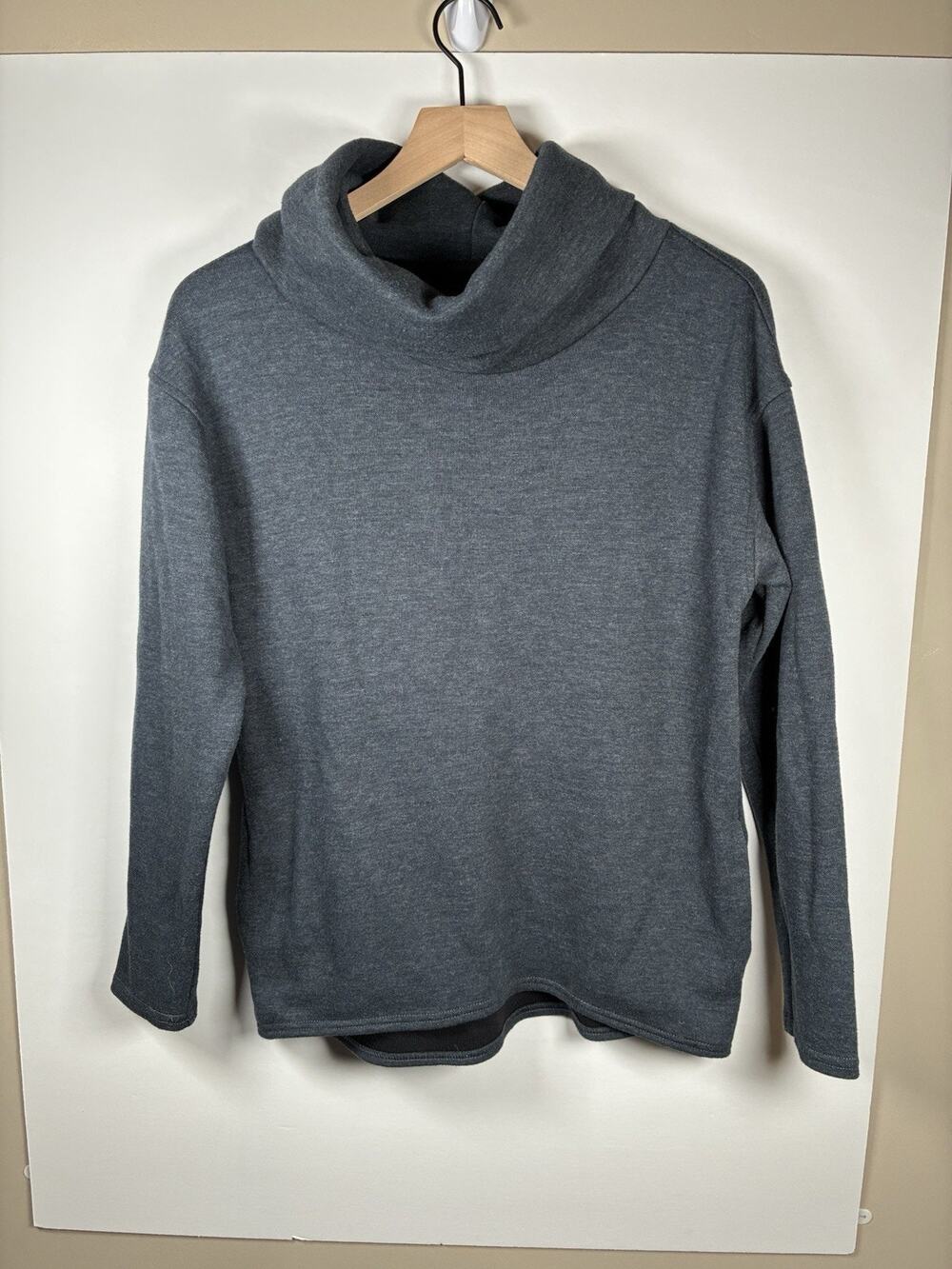 Burton Ellmore Pullover S Women Charcoal Gray Funnel Neck Cowl Sweatshirt Fleece